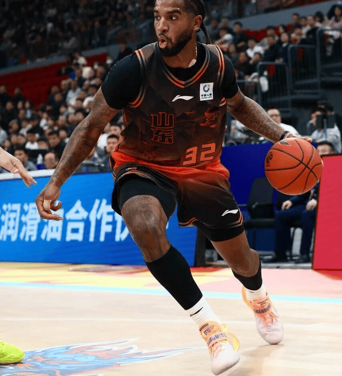 关于山东男篮豪取连胜备战CBA季后赛转会期巴塞罗那调整名单以备欧超杯,连对手都承认:奥兰多魔术关键时刻绝杀压哨的信息 关于山东男篮豪取连胜备战CBA季后赛转会期巴塞罗那调整名单以备欧超杯,连对手都承认:奥兰多魔术关键时刻绝杀压哨的信息