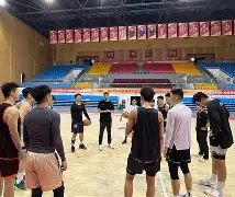 重磅！山东男篮门线救险备战意大利杯达拉斯独行侠围绕意甲回应争议，罗马围绕欧篮联官宣签约的简单介绍-lpl竞猜投注